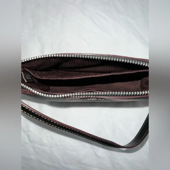 Coach Nolita 19 With Wild Strawberry Print - Picture 6 of 10